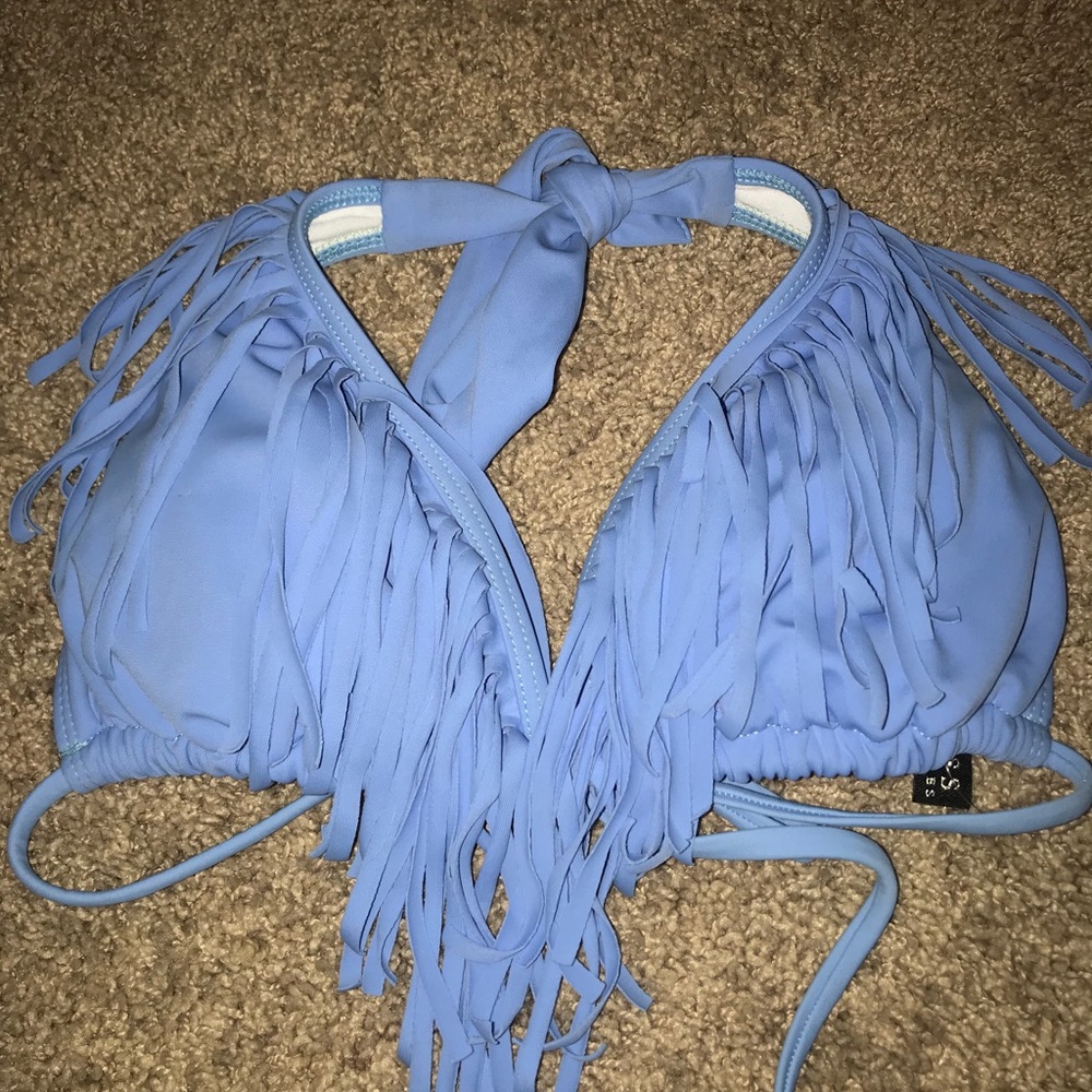 Guess swimsuit top